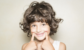 Nia mostrando sonrisa