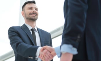 connect-with-leaders-and-influencers