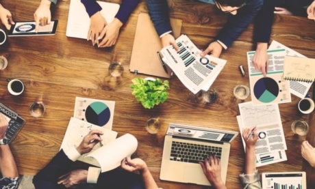 mesa de equipe criativa de empresa