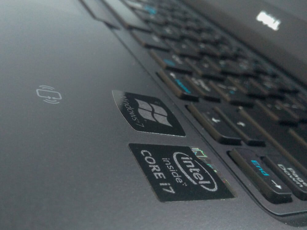 teclado de laptop Intel