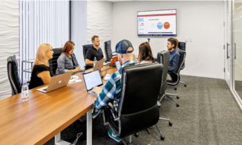 Image related to La Diferencia Entre Trabajar con una Agencia de Marketing Digital y Contratar un Equipo Interno