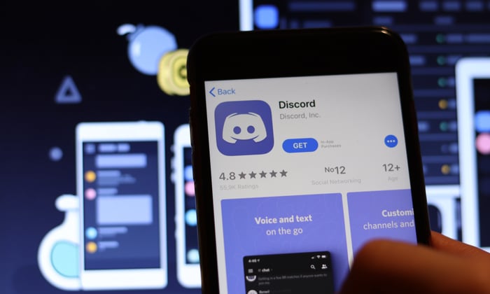 Cara Menambahkan Teman di Discord