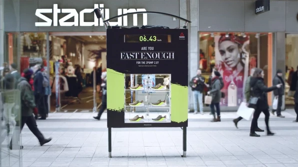 Examples of Great Out of Home Advertising - Reebok sneaker kiosk