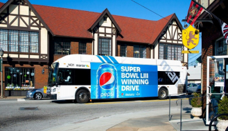 Examples of Great Out of Home Advertising - Pepsi bus 