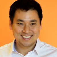 Marketing Instagram Accounts to Follow - Larry Kim