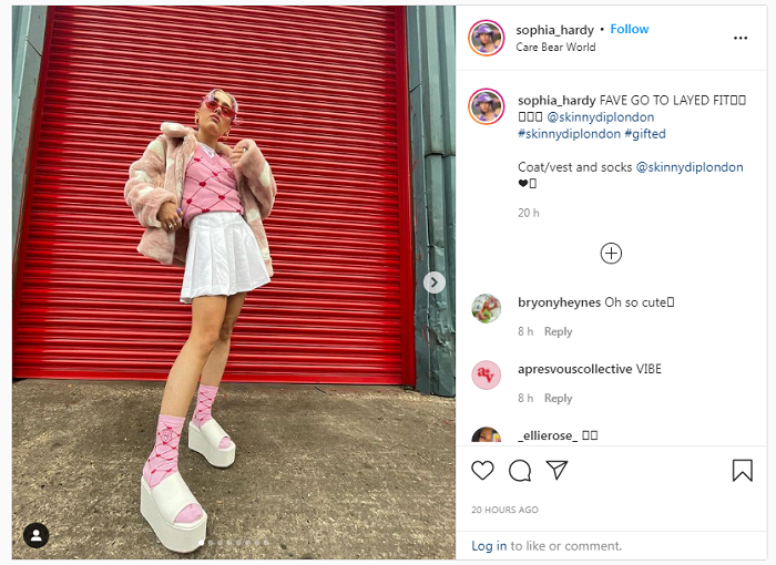 Content creator fashion influencer Sophia Hardy