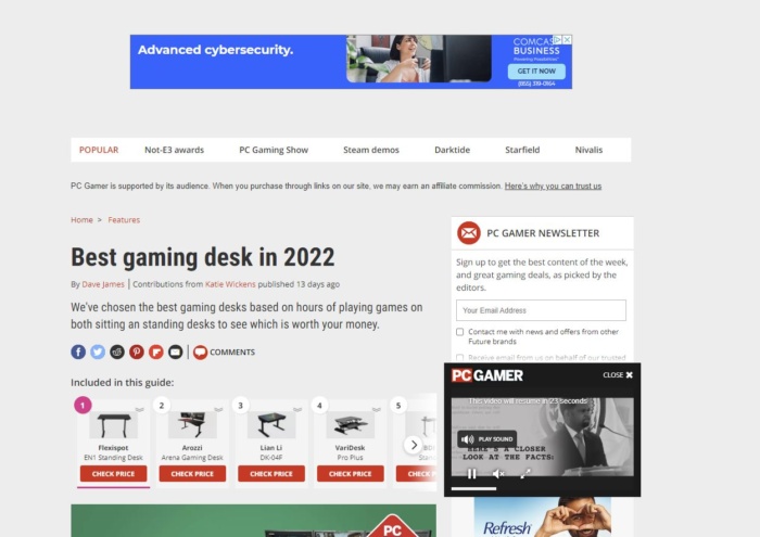 A screenshot of PC Gamer's "Best Gaming Desk In 2022" article.