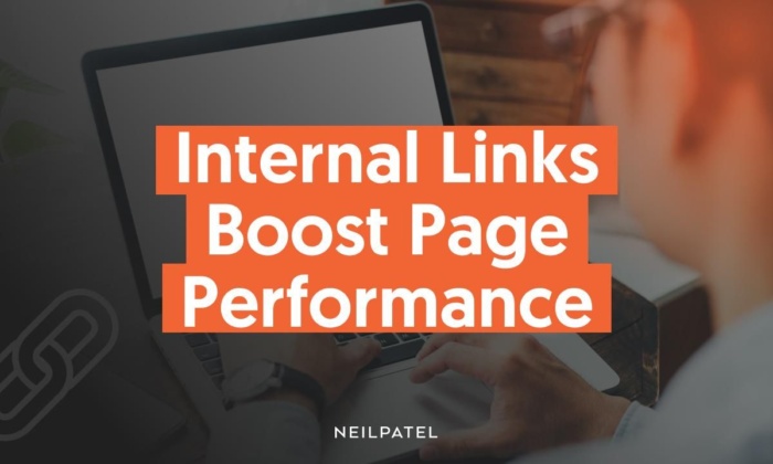 A graphic saying: Internal Links Boost Page Performance