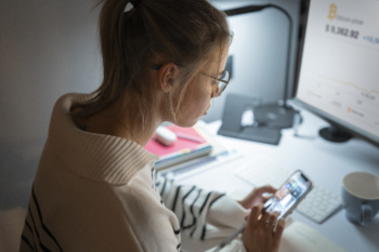 medium-shot-woman-working-late-night