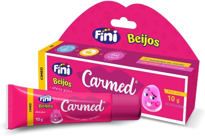 collab entre marcas: carmed e fini