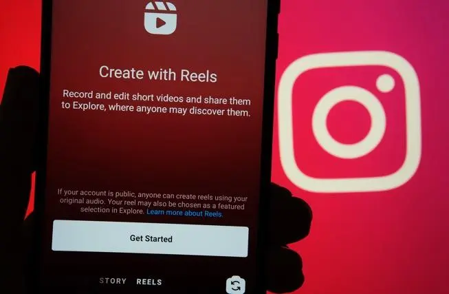 Examples of Instagram Reels.