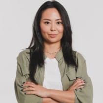 Alyne Ando