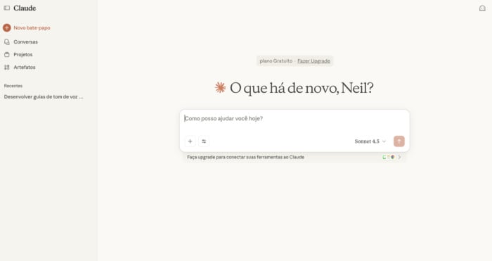  Interface do Claude AI aberta em um navegador de internet, exibindo a tela de bate-papo com a mensagem “O que há de novo, Neil?”. A interface mostra recursos como escolha de modelo (Sonnet 4.5) e opções de upgrade.
