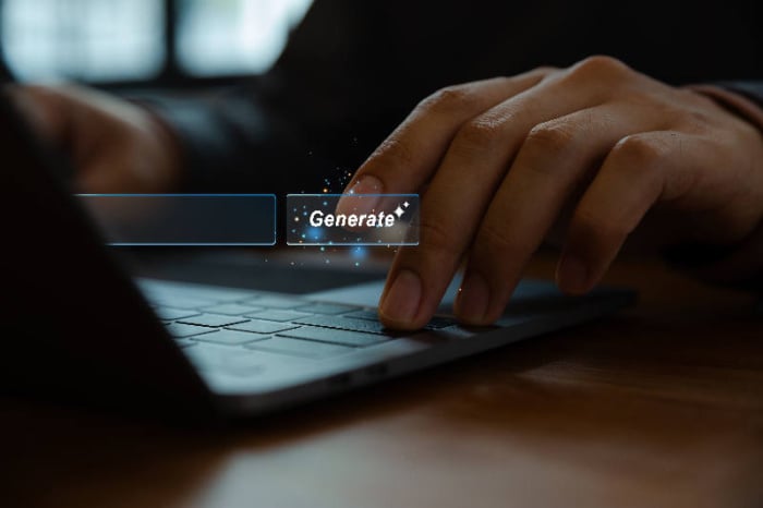 Alguém mexendo no notbook